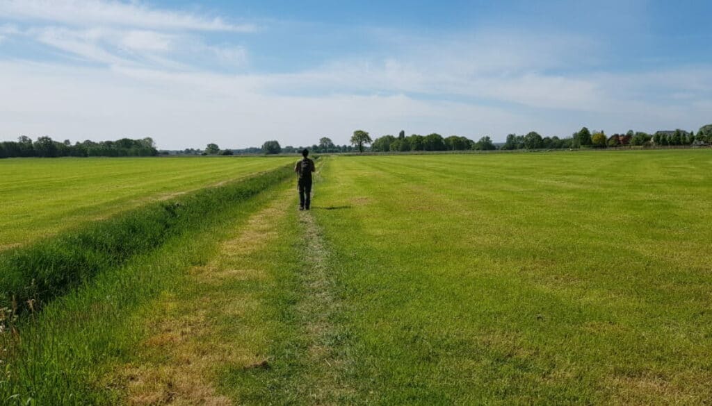 Het klarenbeekse pad - klompenpaden - HappyHikers